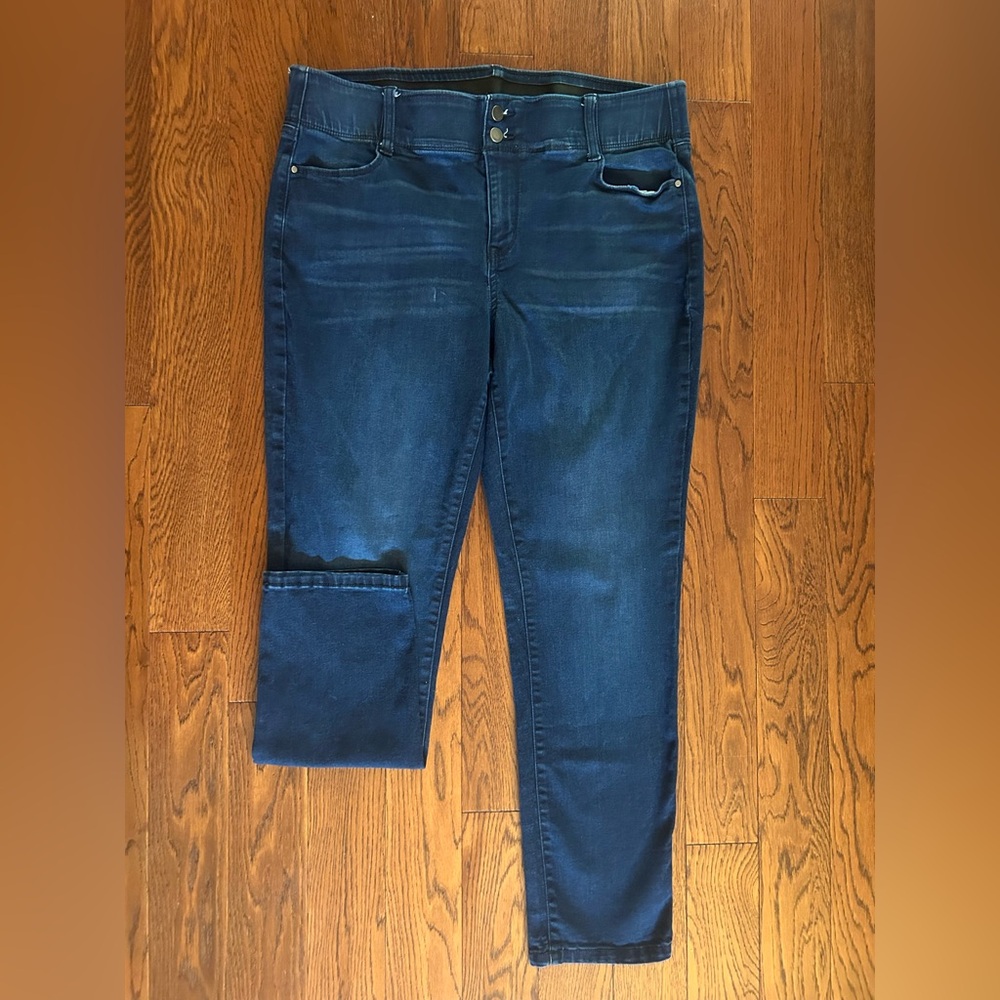 [Nine West] Size 18 Women’s Curvy Slim Straight Leg Mid Rise Tummy Control Jeans